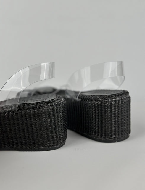 PAROS SİYAH TAŞLI DOLGU SANDALET